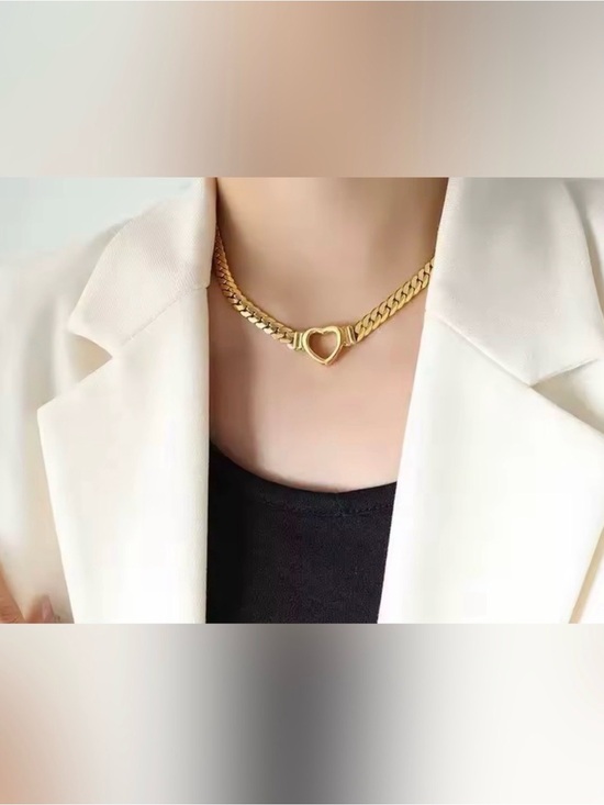 Anthropologie Jewelry - Heart Necklace 18K Gold Plated
Heart Chain Stainless Steel Waterproof